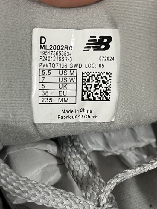 Nowe New Balance ML2002R0