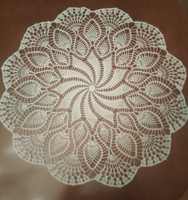 Serweta zrobiona na szydełku 60cm