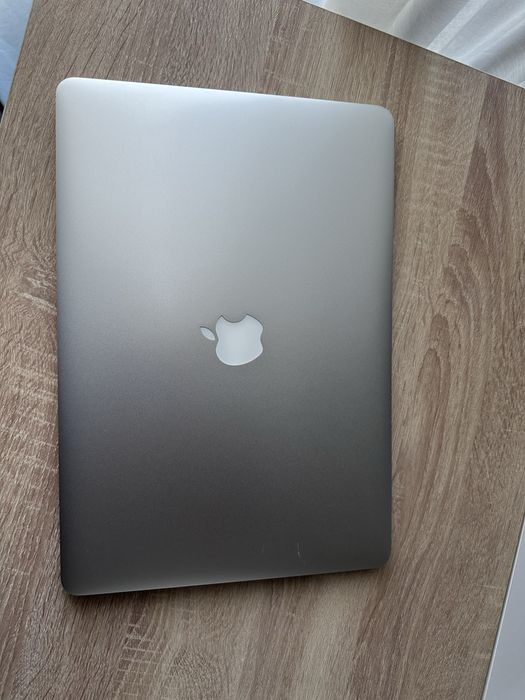 Macbook pro 15 2014 16 gb нова батарея