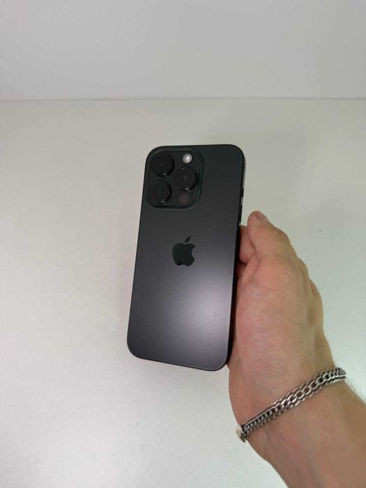 Iphone 15 Pro 128 Добрий