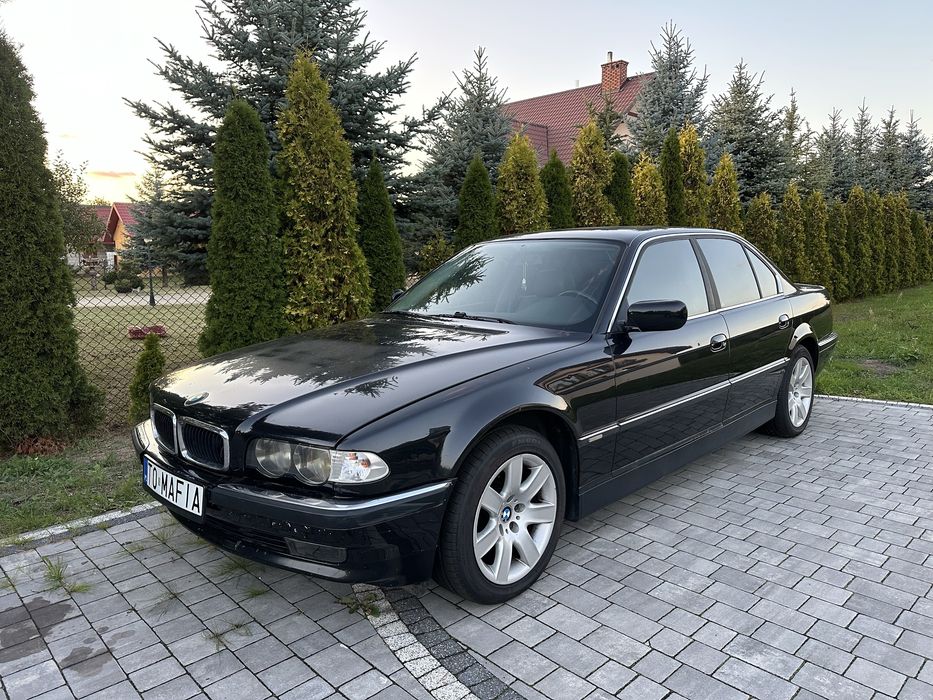 Bmw E38 735i V8 238 KM Nowy Rozrzad Zdrowa Blacha Zamiana