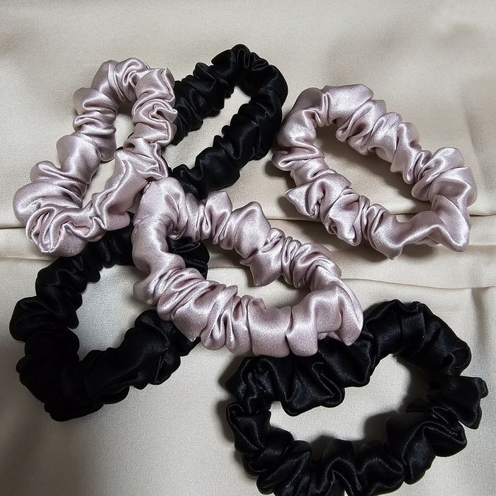 Однотонные шёлковые  резинки для волос 22 Momme Pure Silk , mulberry .