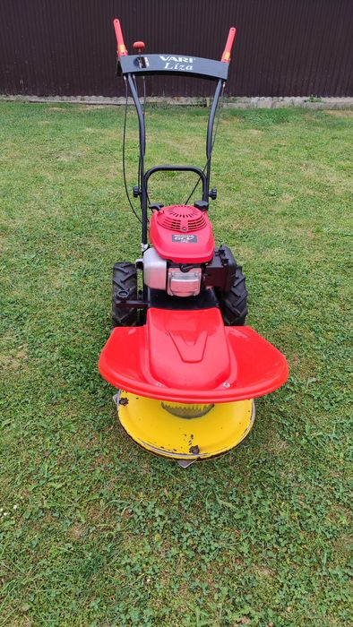 Продам косарку чеського виробника vari liza 60 Honda