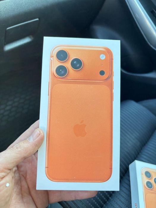 Iphone 17 pro max 256 Orange Cosmic Гарантія 12 міс!