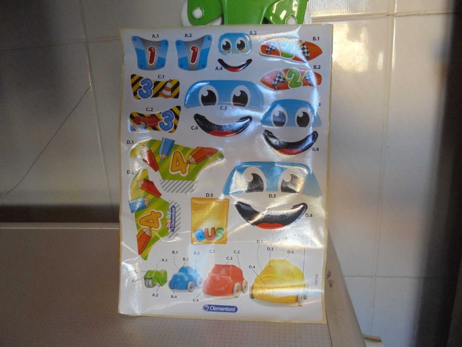 brinquedo para menino com caixa