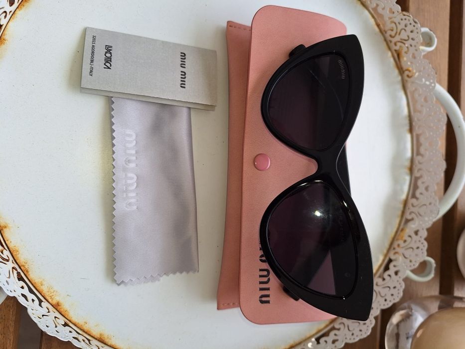 Óculos de Sol Miu Miu