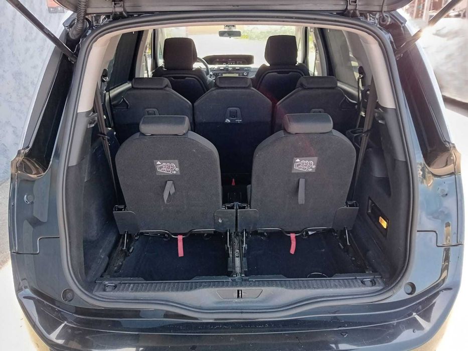 Citroen C4 Grand Picasso 1.6 bluehdi - 7 lugares - Nacional