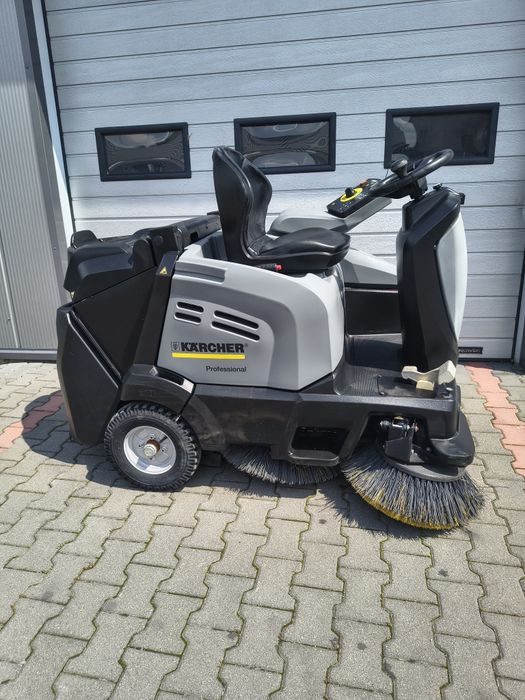 Zamiatarka Karcher KM 105/100 RG