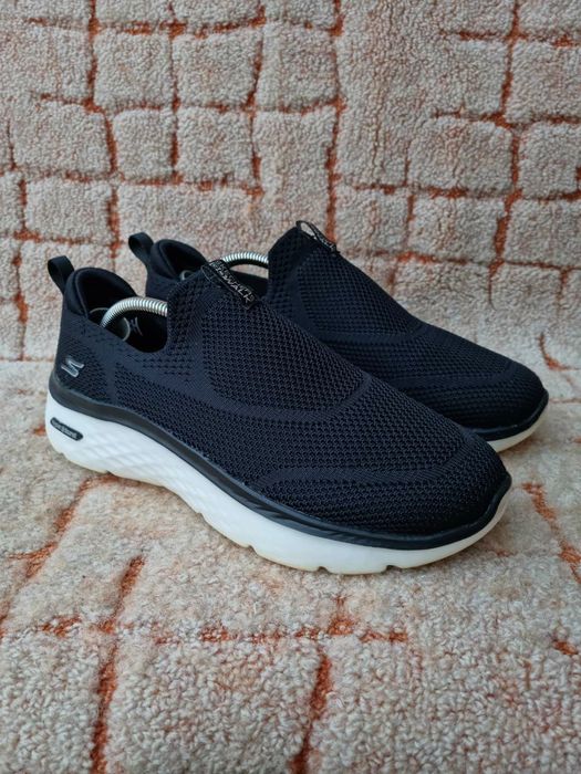 кроссовки Skechers GOwalk Hyper Burst