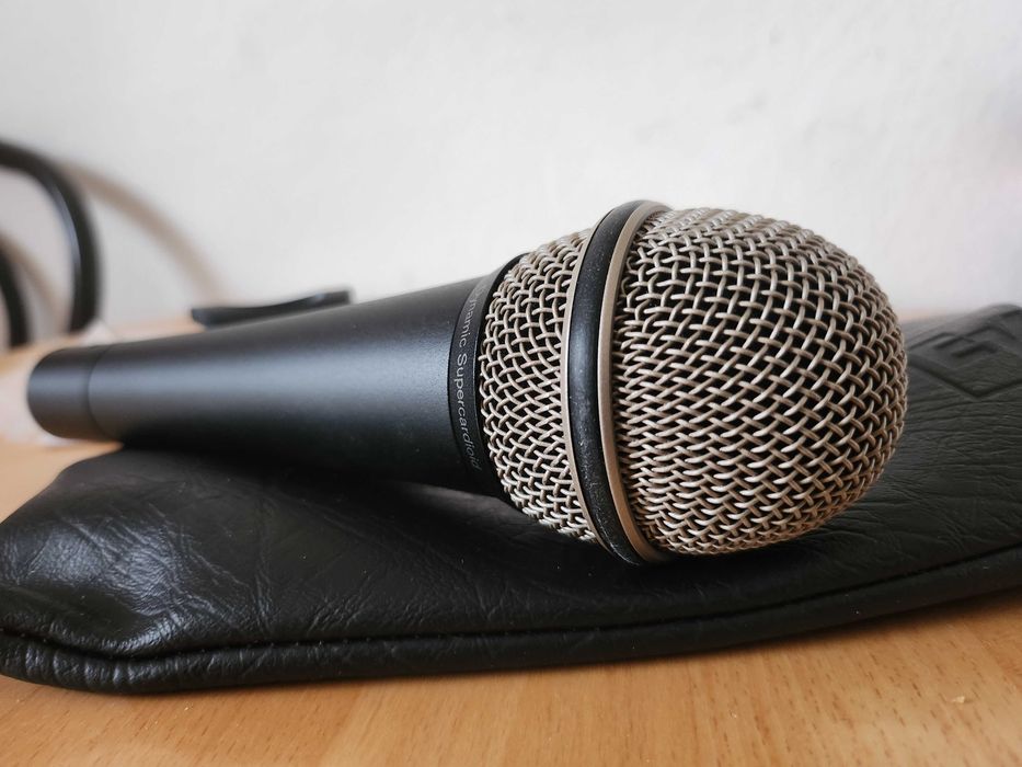 Electro Voice PL 24