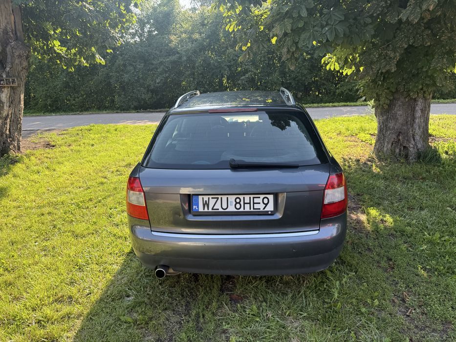 Audi a4 b6 1.6 benzyna