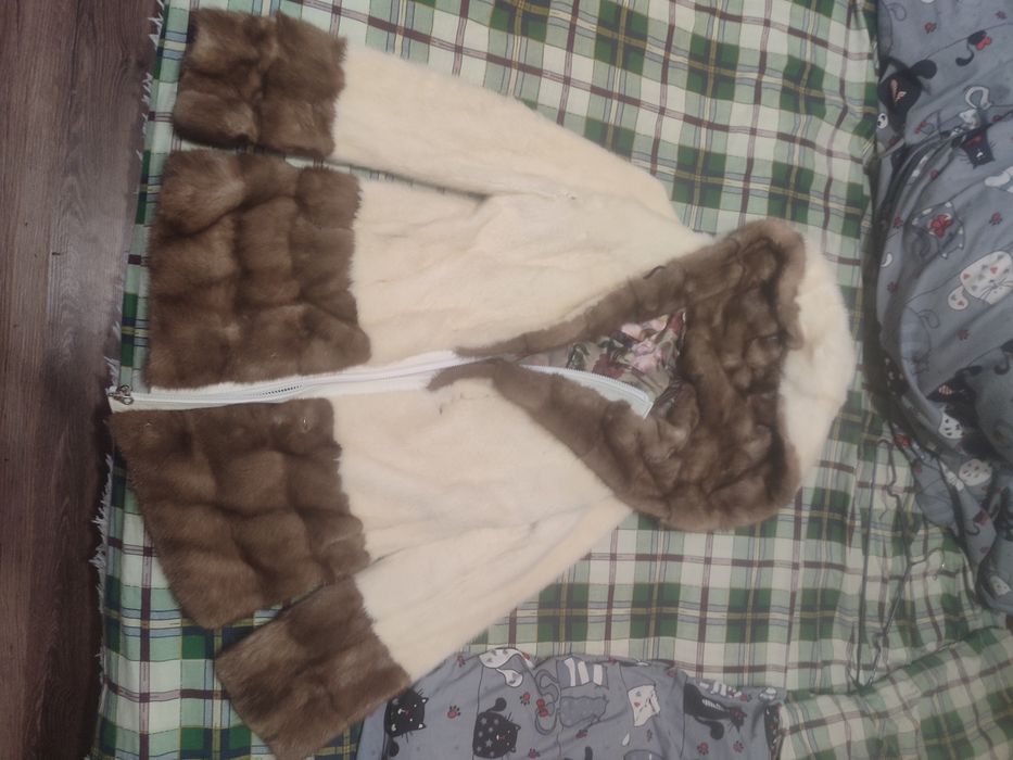 Продам норковую шубу