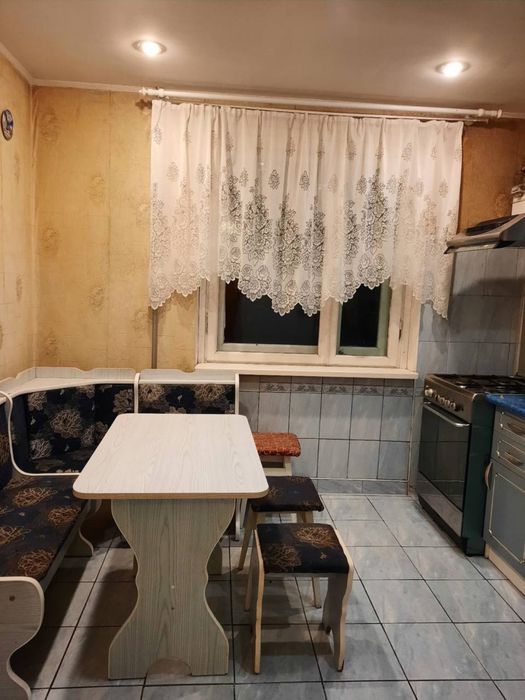 Оренда 2-кімнатної квартири на Сихові (вул. Хоткевича)