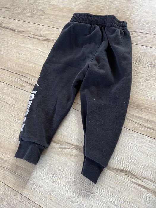 Spodnie Jordan 24 miesiace