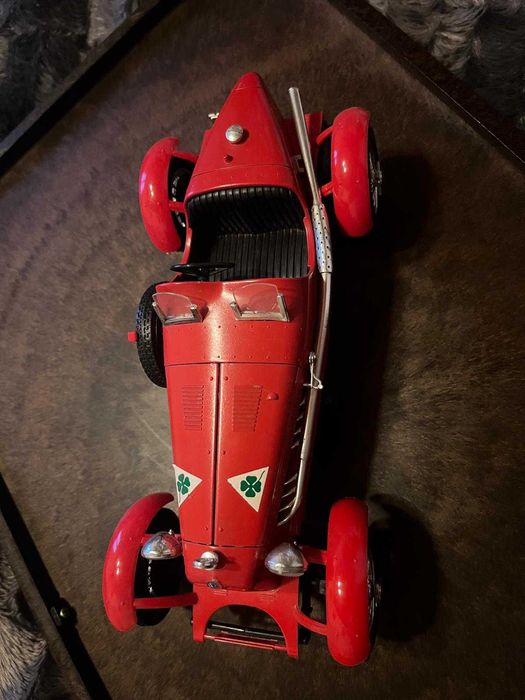 Miniatura 1:18 Alfa Romeo 2300 Monza de 1934