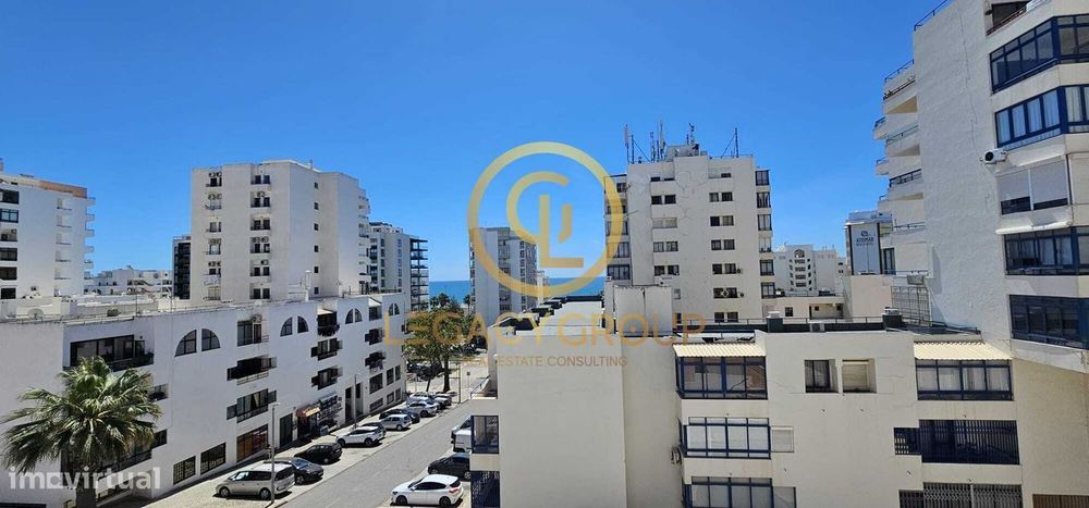 ?️ T2 Apartment in Quarteira with Sea View and Garage – 200m from...