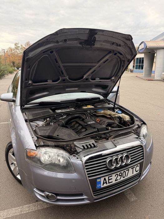 Продам Audi A4B7 2005 год 2.0 ALT