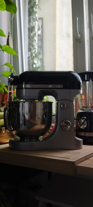 Robot planetarny Ariete 1589/00 Kitchen Robot Moderna –mocny i stylowy