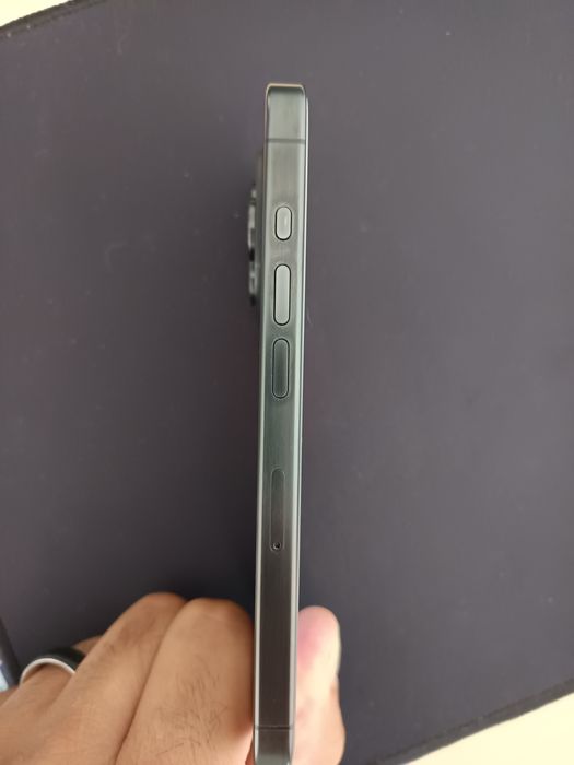 iPhone 15 pro imaculado