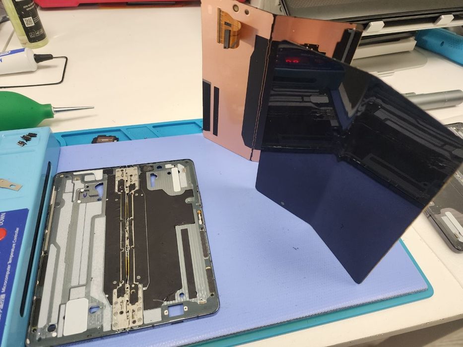 Ремонт з гарантією Samsung Fold та Flip , (шарнір/шлейф) всі покоління