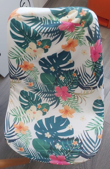 Conjunto de mesa e cadeiras de cozinha