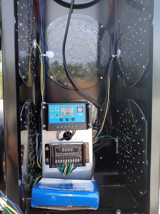 Semáforo para Obra na Via com Painel Solar - Novo