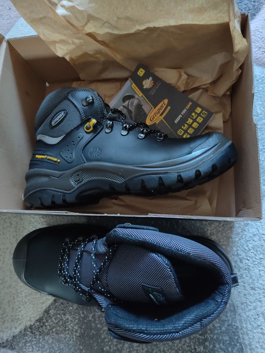 Buty, trzewiki robocze Grisport r 44
