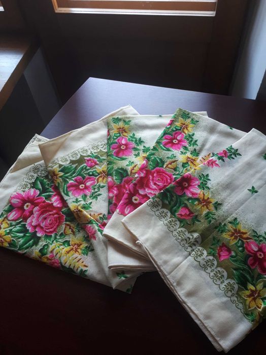 Продам Жіночі хустки
