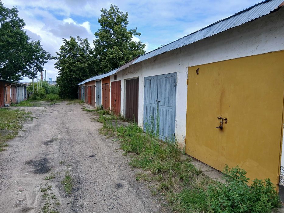 Garaż ul. Armii Krajowej