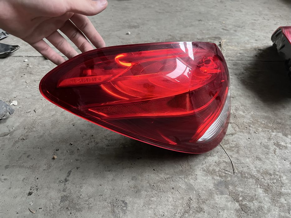 Задние фонари Mercedes C-Class w205 Оригинал