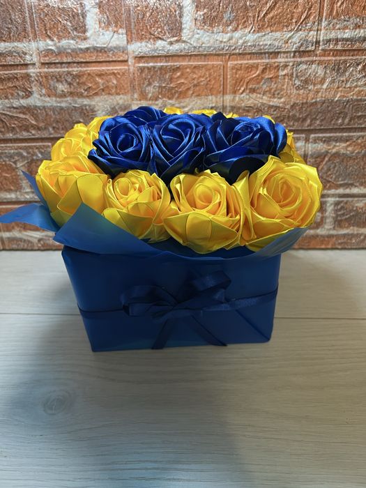 Букет з атласної стрічки