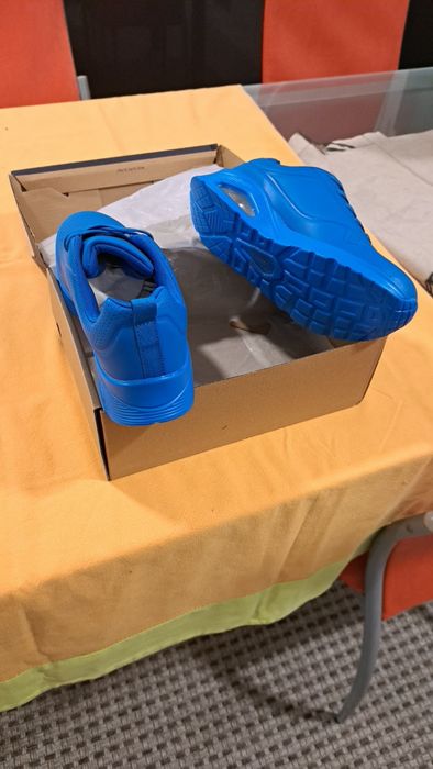 Sapatilhas  senhora novas