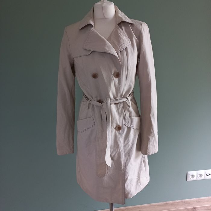 firmowy płaszczyk damski-ONLY-rozmiar-S-36