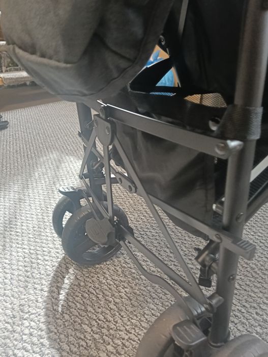 Wózek spacerowy lionelo