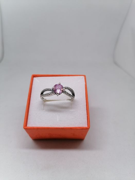 Srebrny pierścionek 925 rozmiar 20