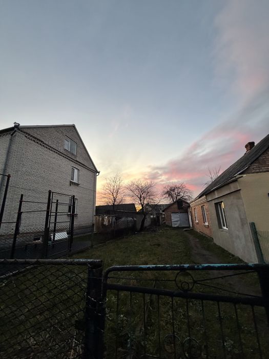 Здам в оренду частину будинку по вул. Володимирська