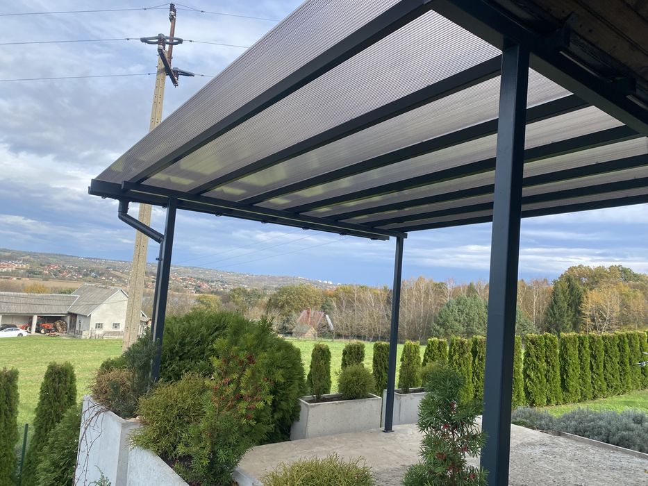 Zadaszenia tarasów poliwęglanem komorowym