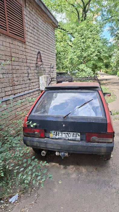 Машина ВАЗ 2109_