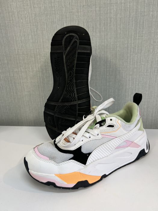 Жіночі кросівки Puma