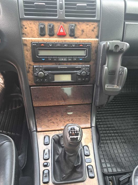 Mercedes CDI E270 — photo 5
