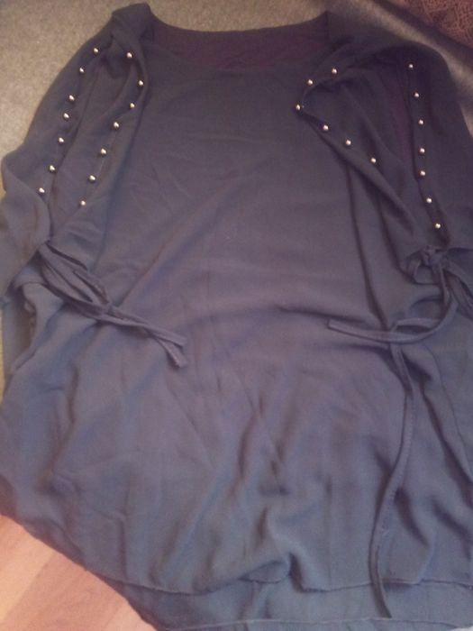 Zestaw koszul i bluzek