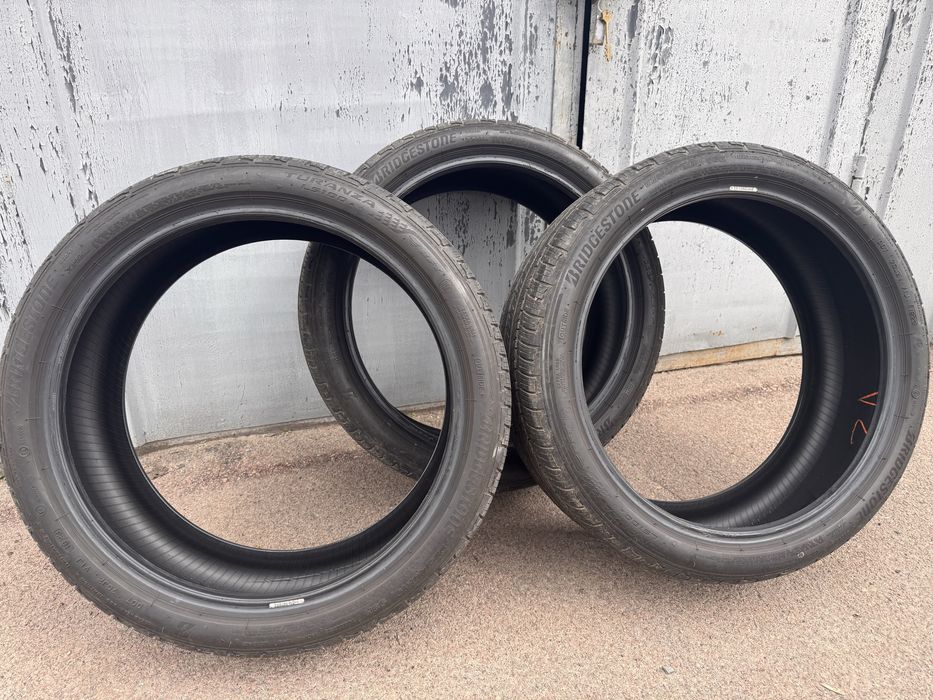 2023 Bridgestone Turanza LS100a RFT R19 225/40