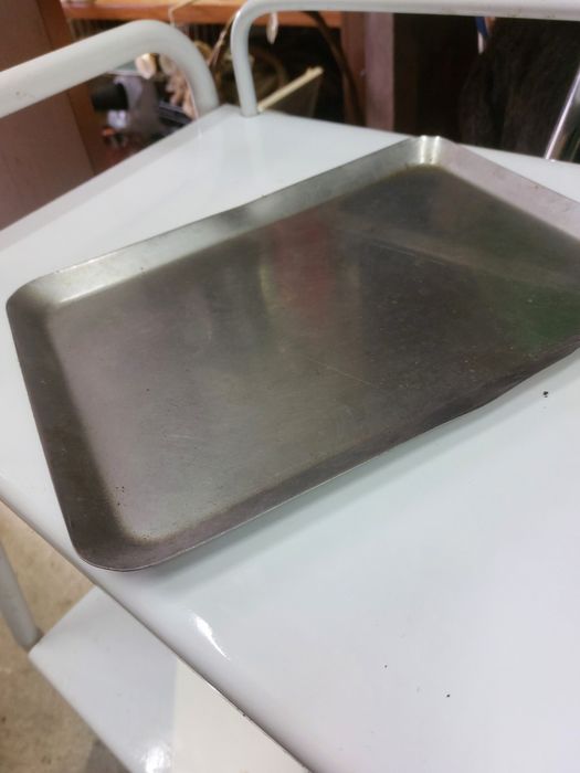Conjunto de 14 bandejas de aço inoxidável, para  hotelaria e restauração (3€ cada)

OLX Portugal
 +2
Material: Aço in