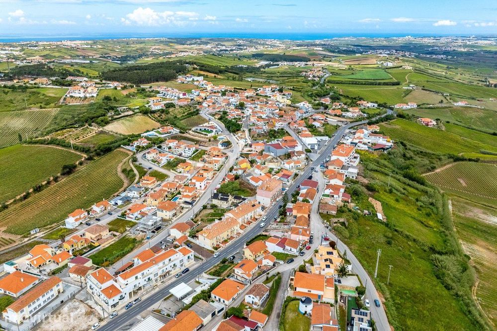 Moradia T4 com Anexo Independente – Encarnação, Mafra