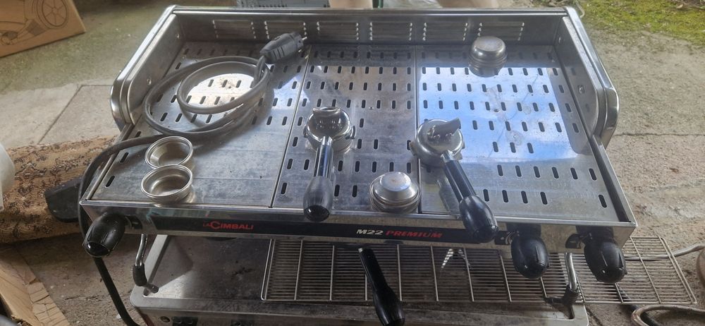 Maquina cafe profissional La Cimbali M22 Premium