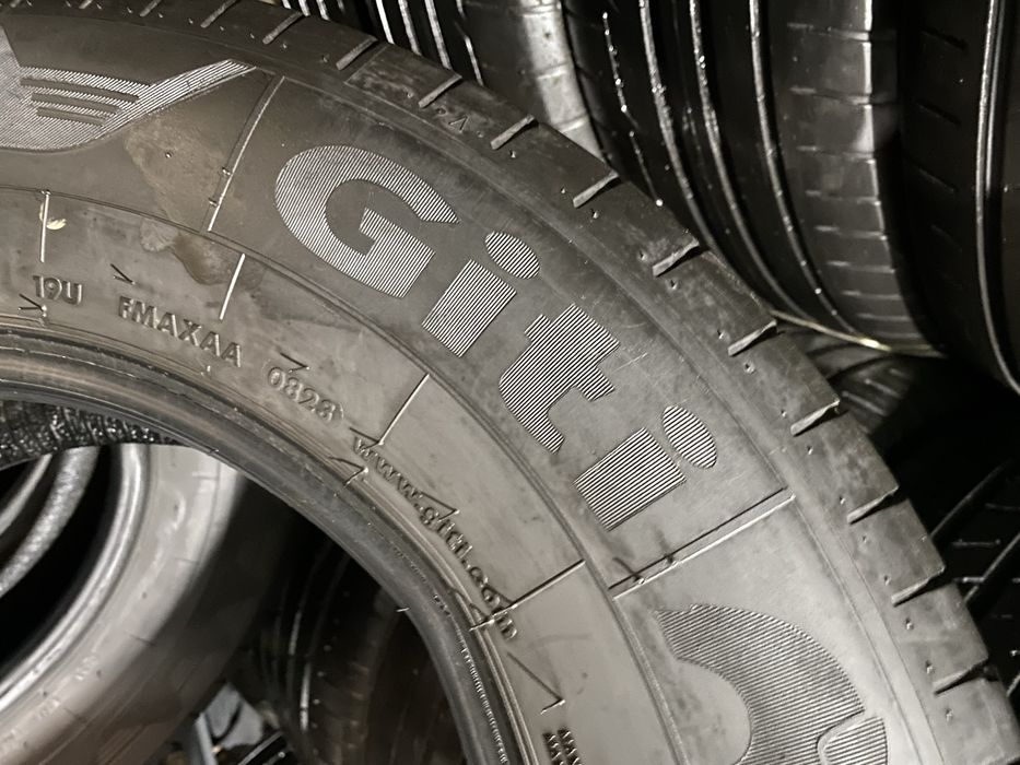 205/75 R16C  2023г Giti Van летние шины комплект.