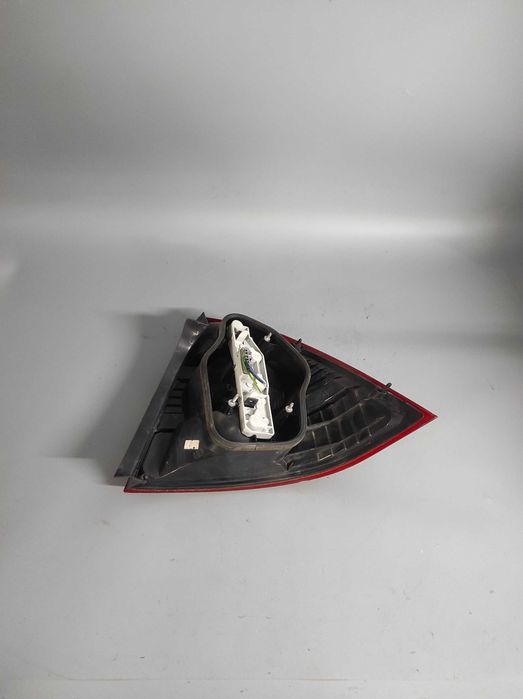 FORD FOCUS Mk2 Lift Sedan, Lampa tylna lewa,