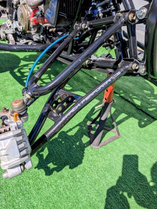 Braços de longo curso TRX 450