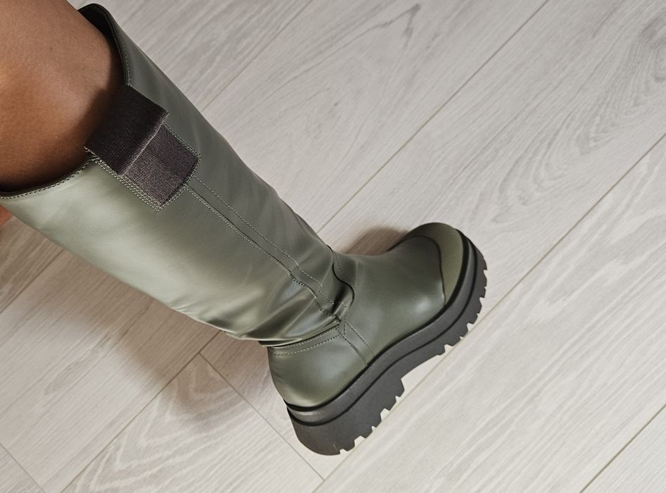 Чобітки ботфорди Stradivarius 38