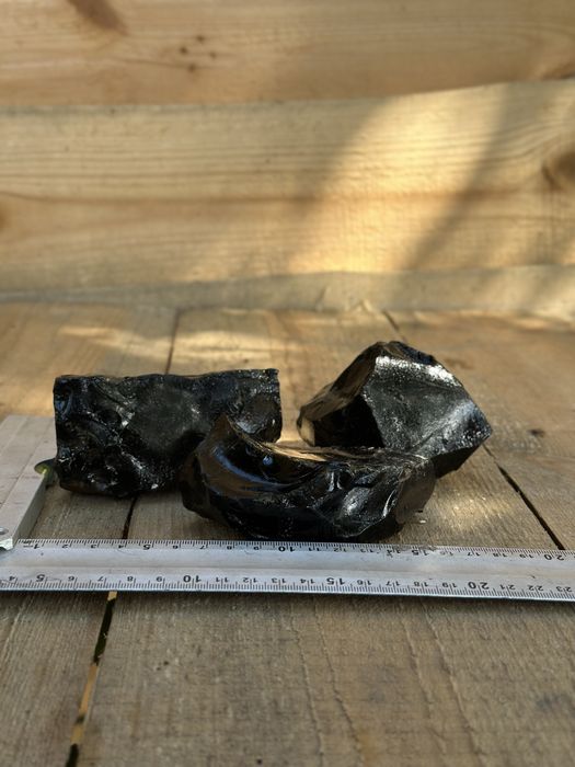 Обсидиан камінь обсидіан натуральний